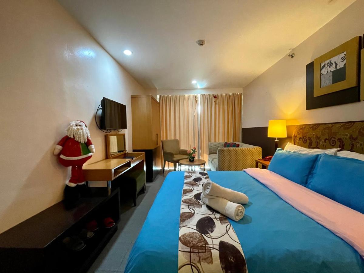 One Tagaytay Place Private Residences Tagaytay City ภายนอก รูปภาพ