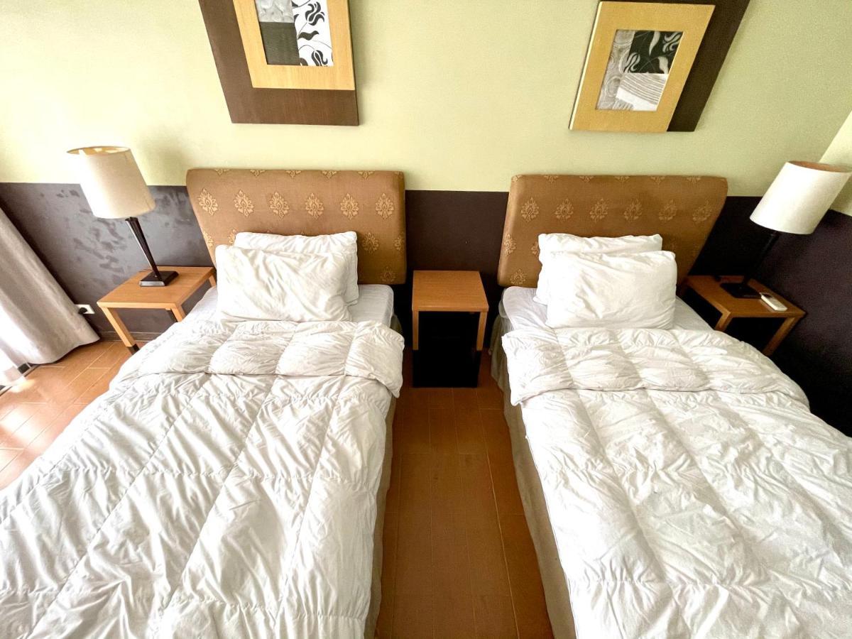 One Tagaytay Place Private Residences Tagaytay City ภายนอก รูปภาพ