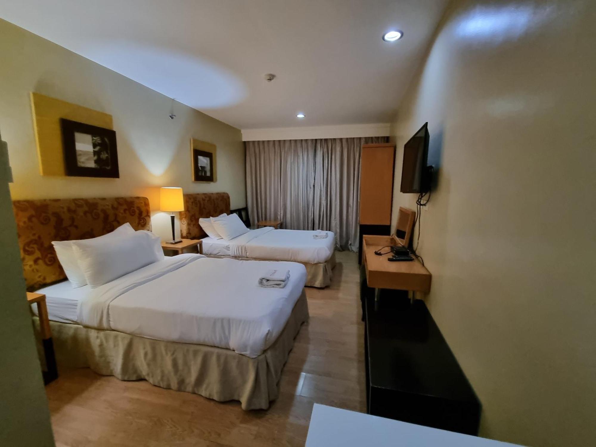 One Tagaytay Place Private Residences Tagaytay City ภายนอก รูปภาพ
