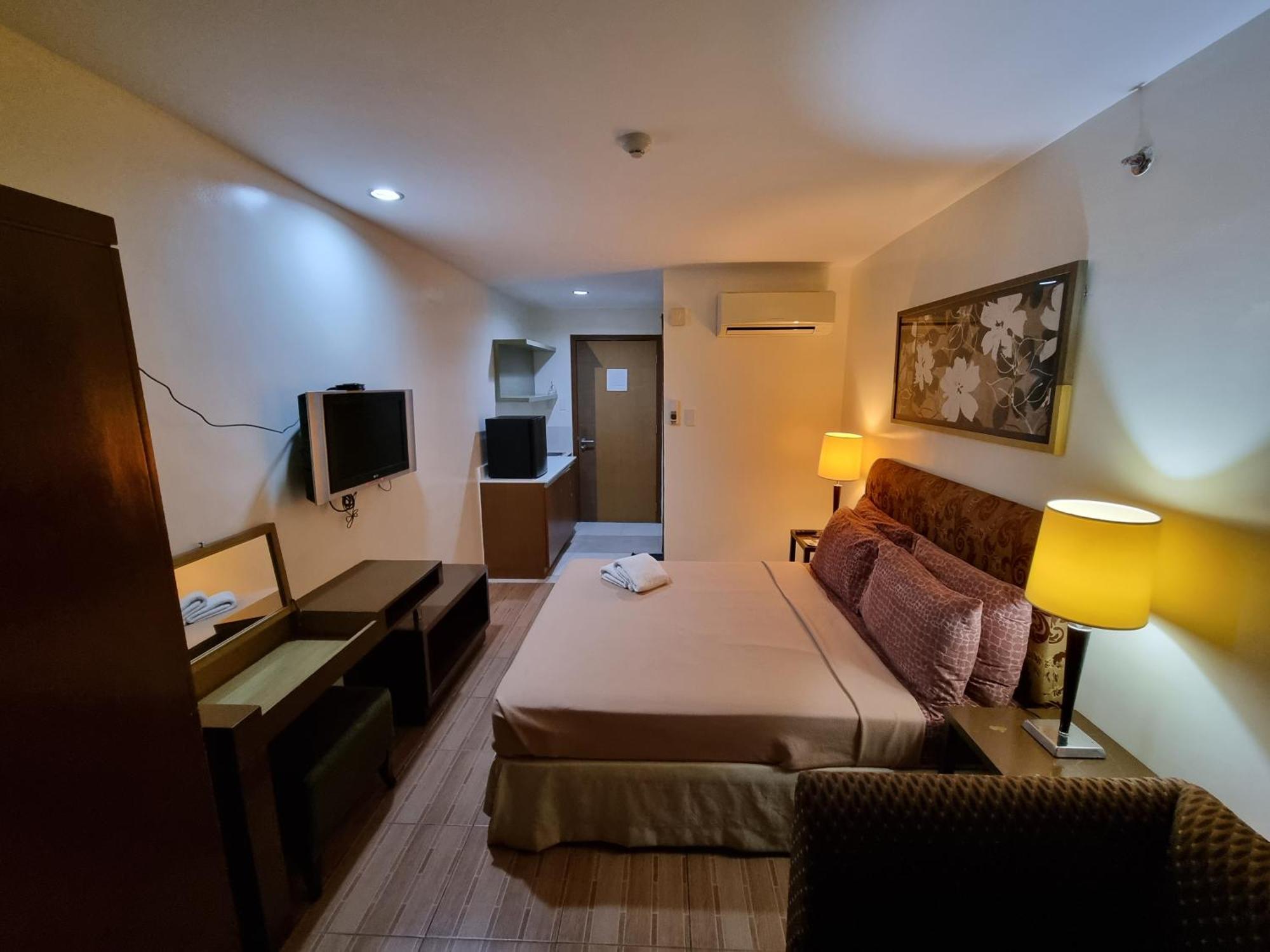 One Tagaytay Place Private Residences Tagaytay City ภายนอก รูปภาพ